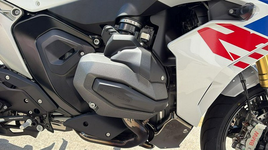 2026 BMW R1300RS Inventory