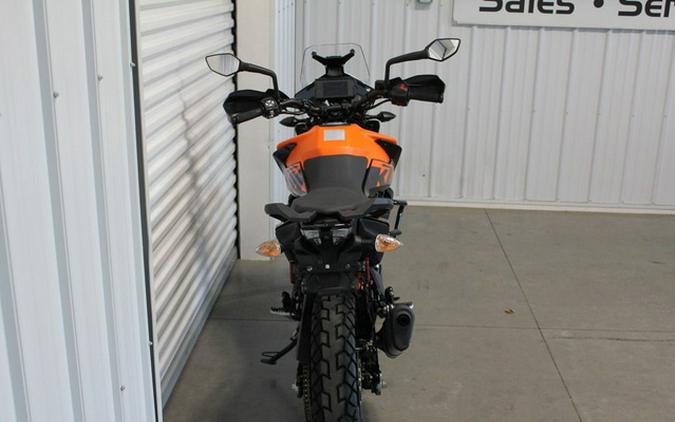 2023 KTM Adventure 390