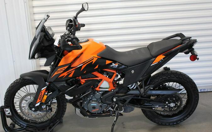 2023 KTM Adventure 390