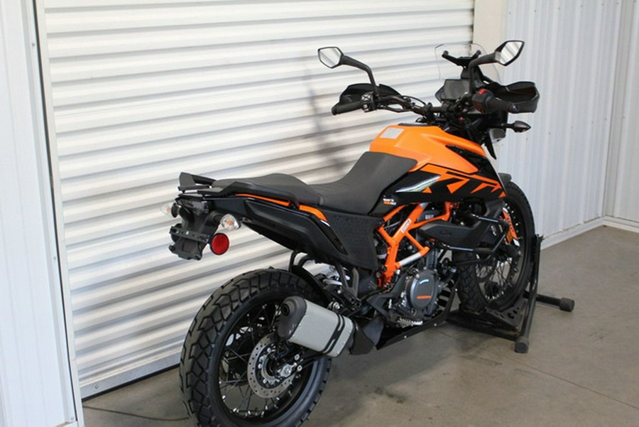 2023 KTM Adventure 390