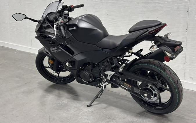 2026 Kawasaki Ninja® 500 SE ABS