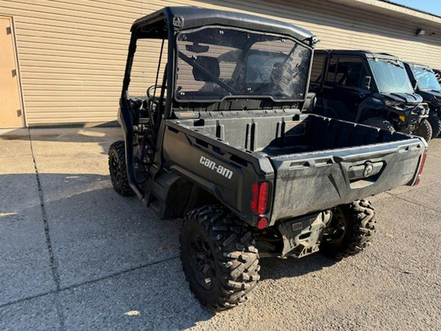 2021 Defender HD8 - Can-Am