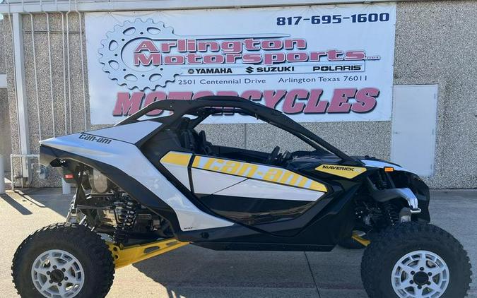 2024 Can-Am® Maverick R 999T DCT