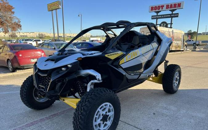 2024 Can-Am® Maverick R 999T DCT