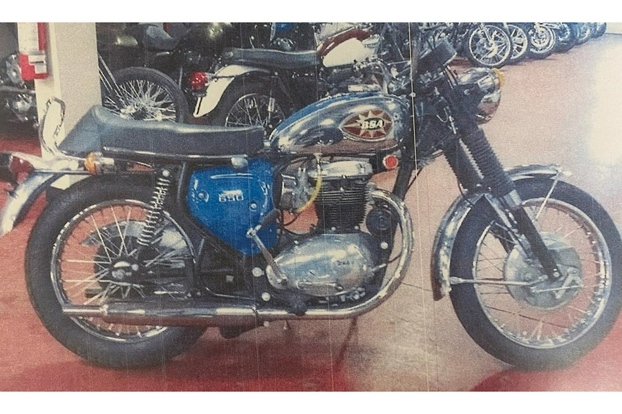1970 BSA LIGHTNING