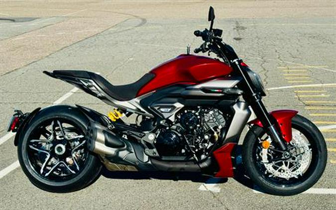 2026 Ducati XDiavel V4