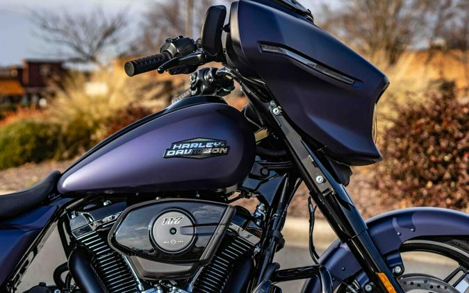 FLHX 2025 Street Glide®
