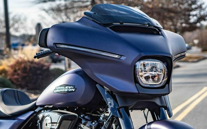 FLHX 2025 Street Glide®