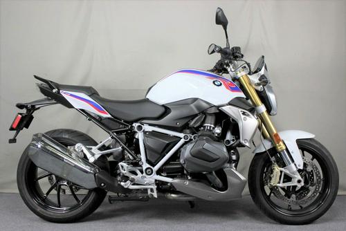 2020 BMW R 1250 R Review with Select Package (21 Fast Facts)