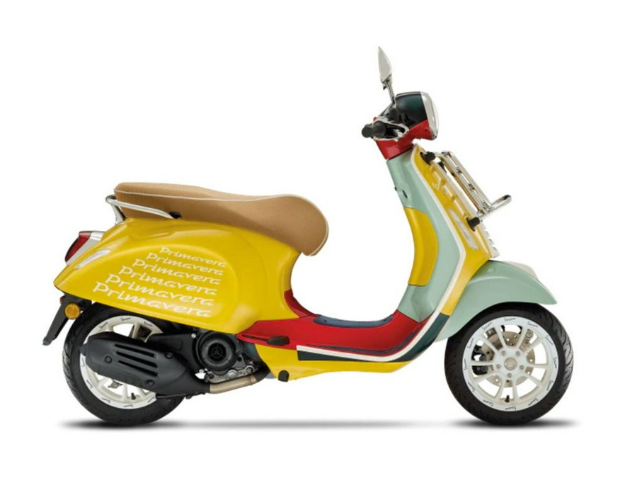 2022 Vespa Primavera 50 Sean Wotherspoon