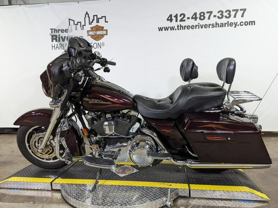 2007 Harley-Davidson Street Glide® Black Cherry