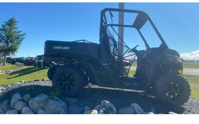2025 Can-Am DEFENDER DPS HD9 (8ESD)