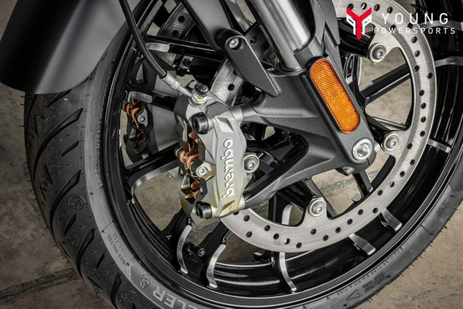 2025 Indian Sport Chief Black Smoke