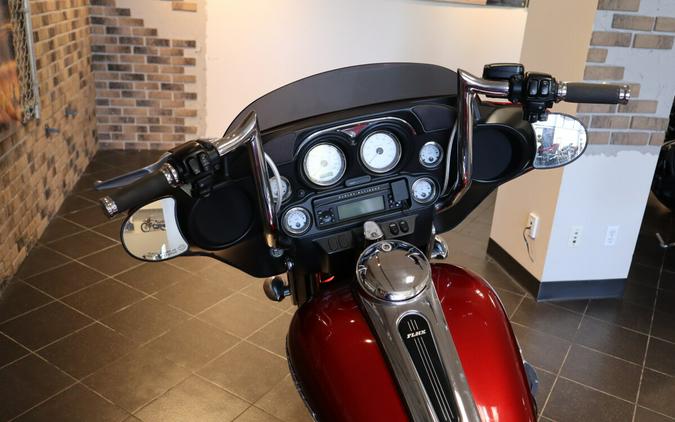 2013 Street Glide (FLHX)