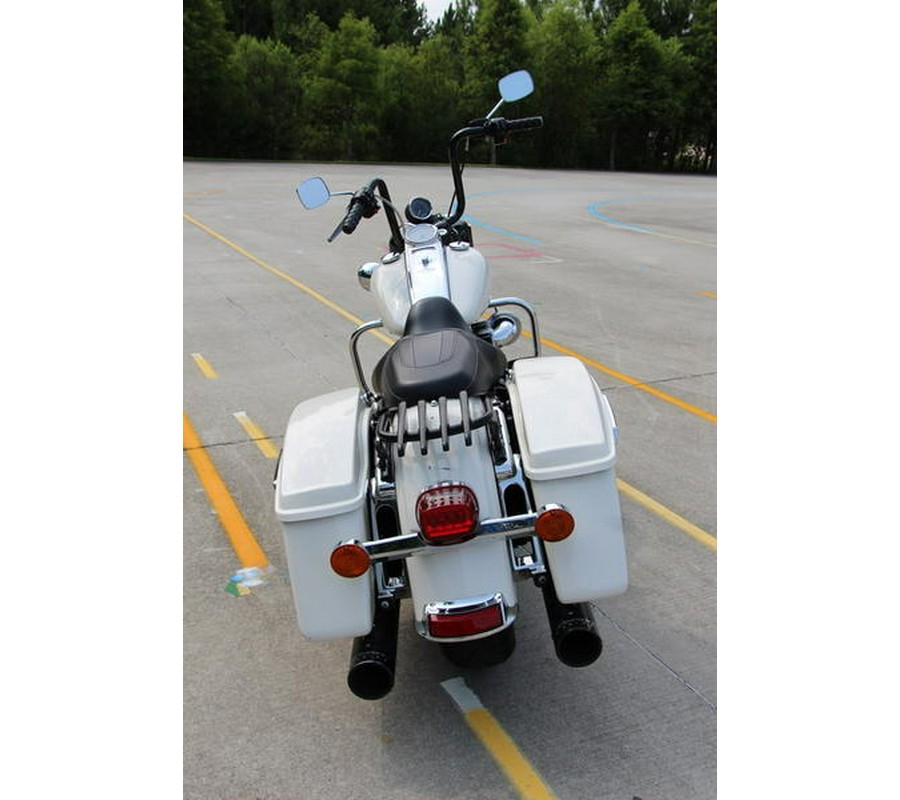 2014 Harley-Davidson® FLHP - Road King® Police