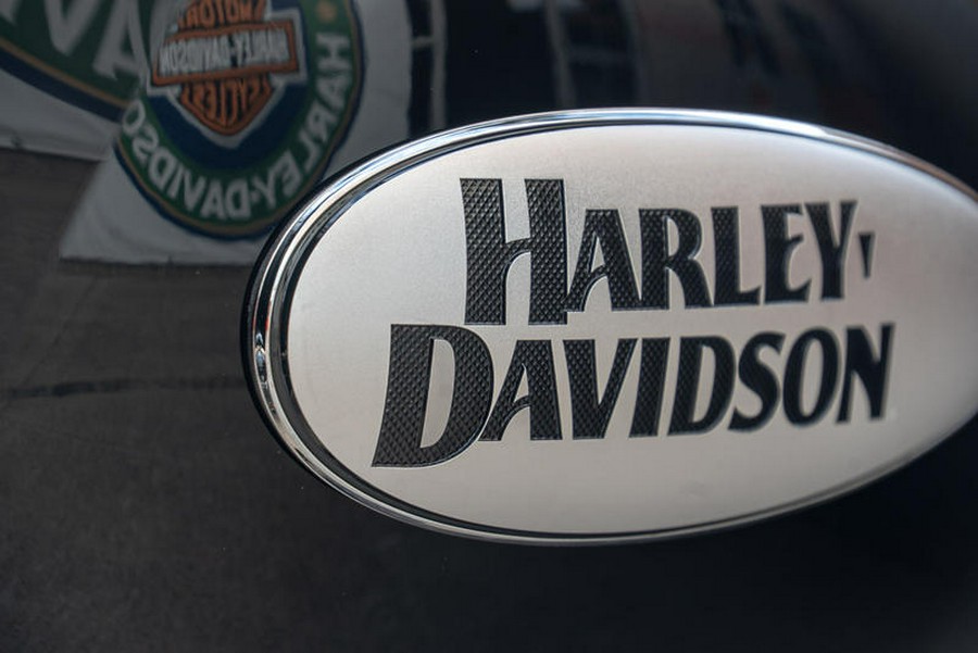 2023 Harley-Davidson® FLHCS - Heritage Classic