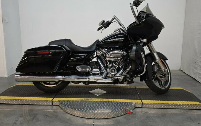 FLTRXS 2017 Road Glide Special