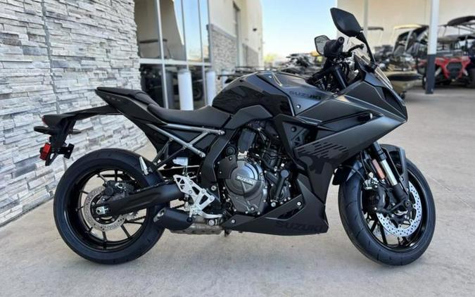 2025 Suzuki GSX-8R