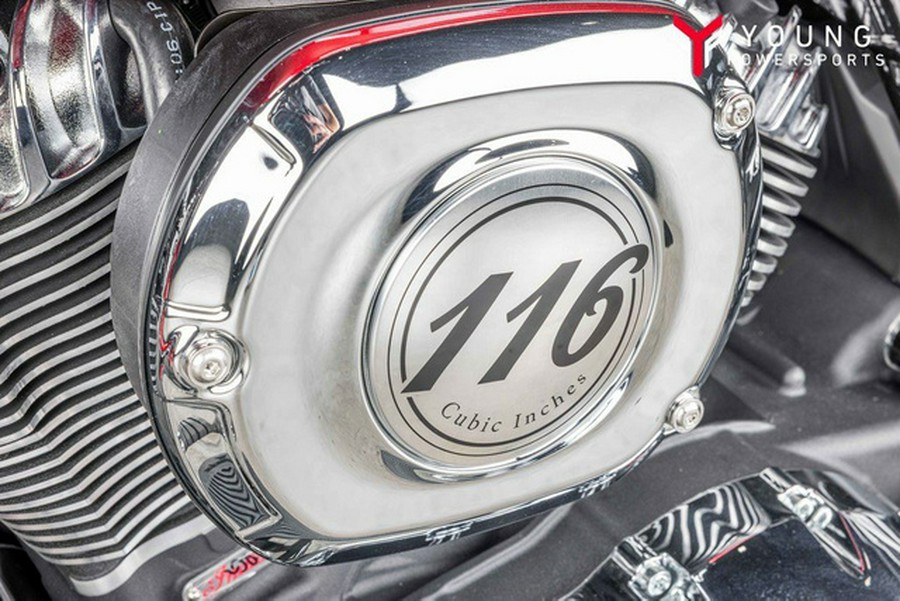 2025 Indian Super Chief Limited Sunset Red Metallic