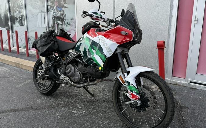 2023 Ducati DesertX Star White Silk - 01416T