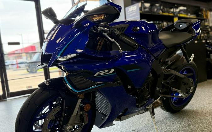 2026 Yamaha YZF-R1