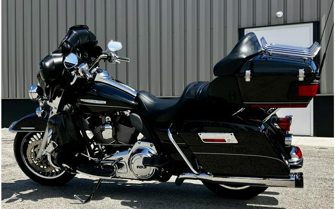 2012 Harley-Davidson® FLHTK - Electra Glide Ultra Limited