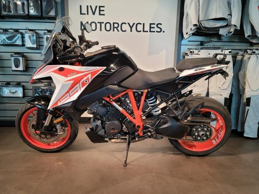 2019 KTM 1290 SUPER DUKE GT