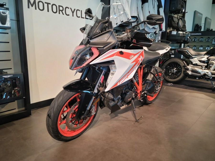 2019 KTM 1290 Super Duke GT