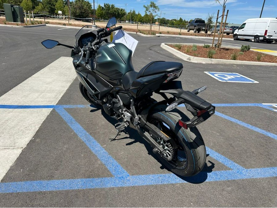 2025 Kawasaki Ninja 650 ABS