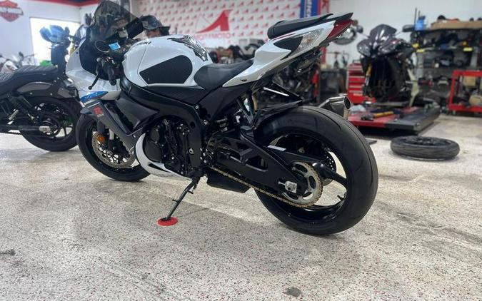 2023 Suzuki GSX-R750