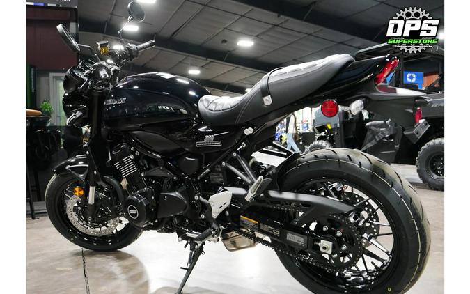 2026 Kawasaki Z900RS ABS