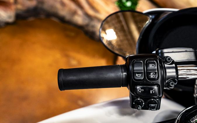 2016 Harley-Davidson Street Glide Special