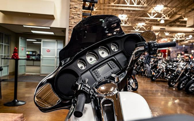 2016 Harley-Davidson Street Glide Special