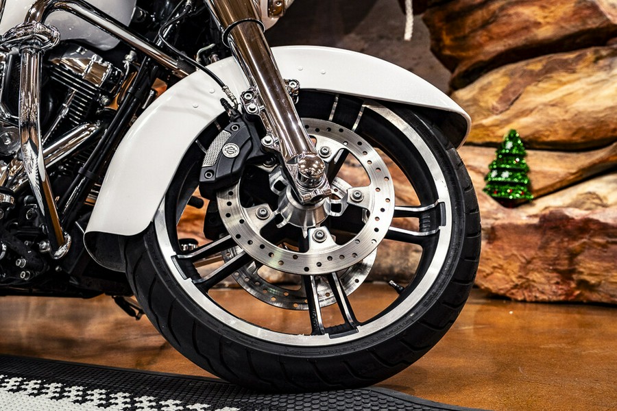 2016 Harley-Davidson Street Glide Special