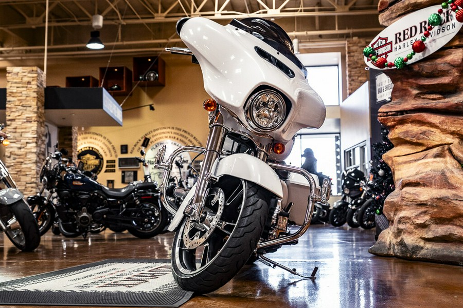 2016 Harley-Davidson Street Glide Special