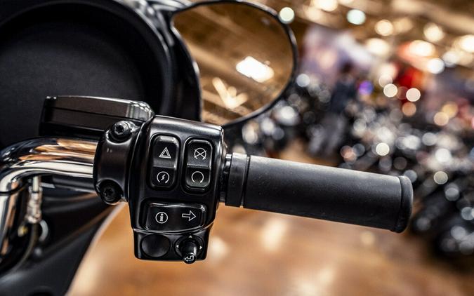 2016 Harley-Davidson Street Glide Special