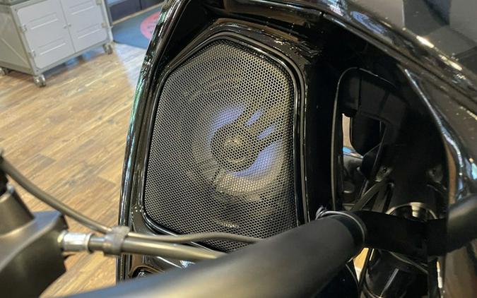 2026 Indian Challenger Dark Horse 112 W/Powerband Audio Blac