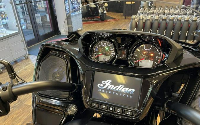 2026 Indian Challenger Dark Horse 112 W/Powerband Audio Blac