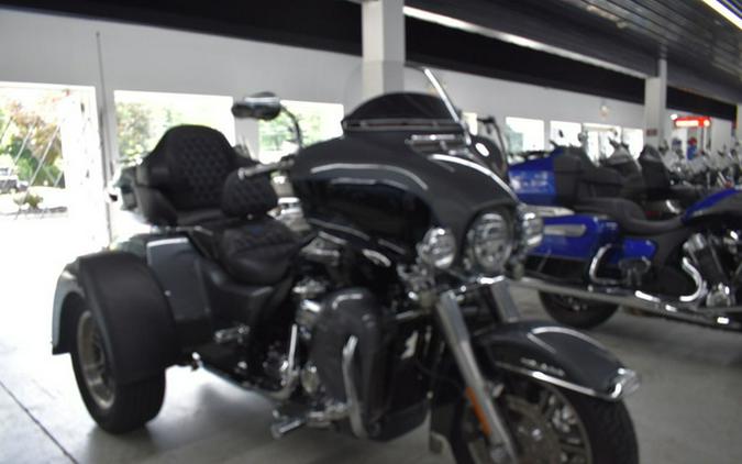 2021 Harley-Davidson Trike FLHTCUTG - Tri Glide Ultra
