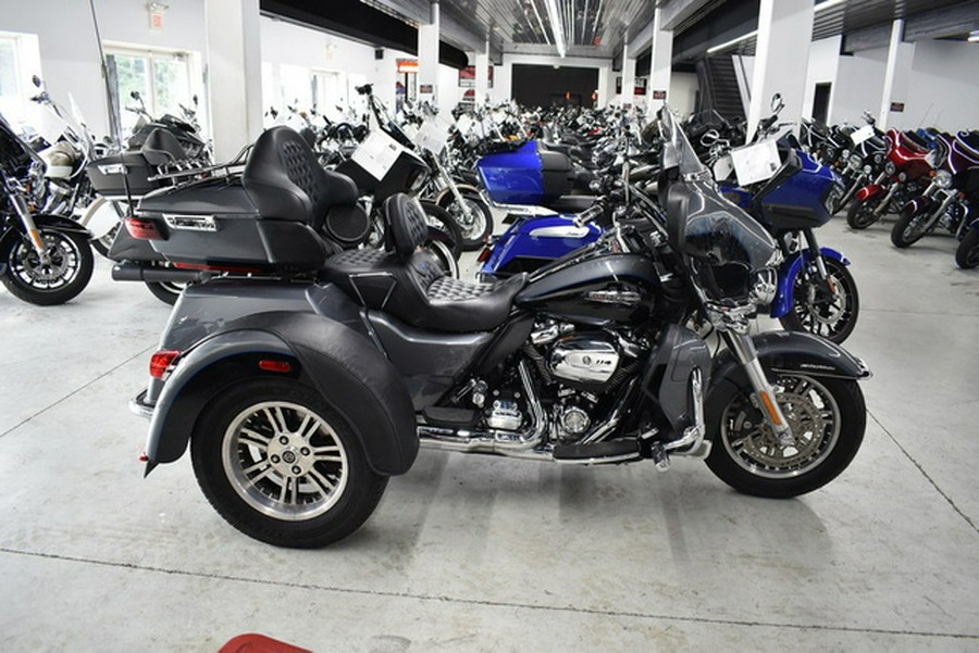 2021 Harley-Davidson Trike FLHTCUTG - Tri Glide Ultra