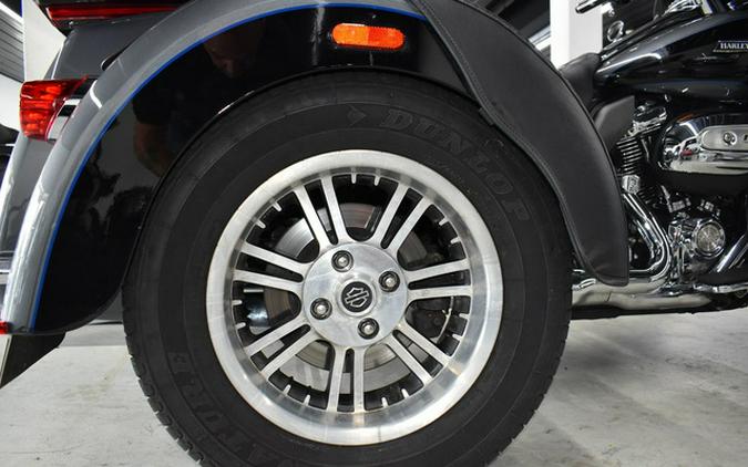 2021 Harley-Davidson Trike FLHTCUTG - Tri Glide Ultra