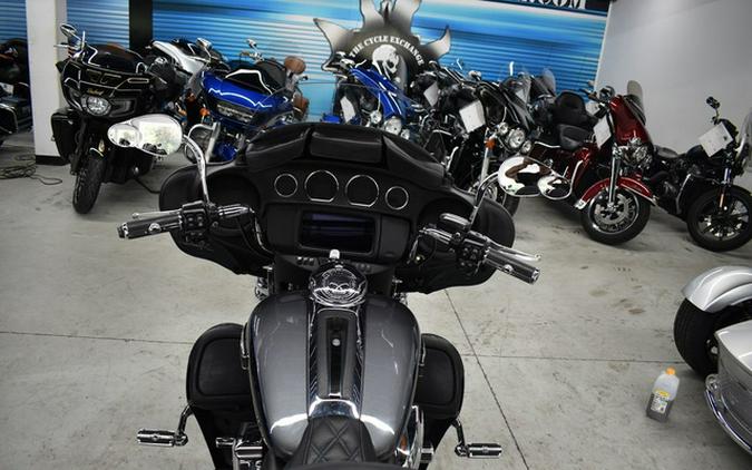2021 Harley-Davidson Trike FLHTCUTG - Tri Glide Ultra