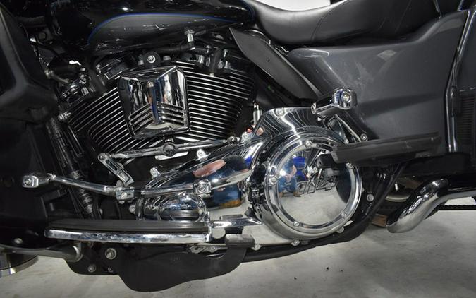 2021 Harley-Davidson Trike FLHTCUTG - Tri Glide Ultra