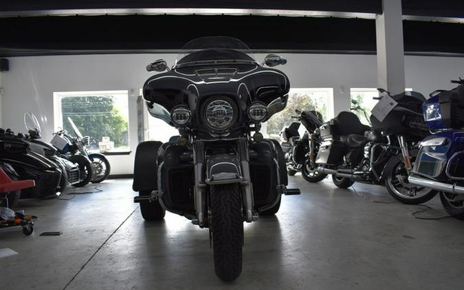 2021 Harley-Davidson Trike FLHTCUTG - Tri Glide Ultra