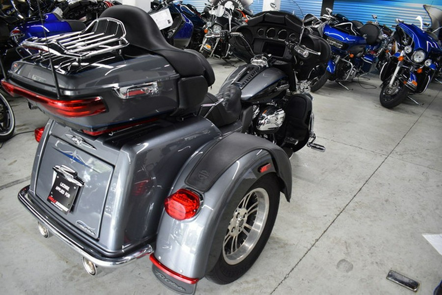 2021 Harley-Davidson Trike FLHTCUTG - Tri Glide Ultra