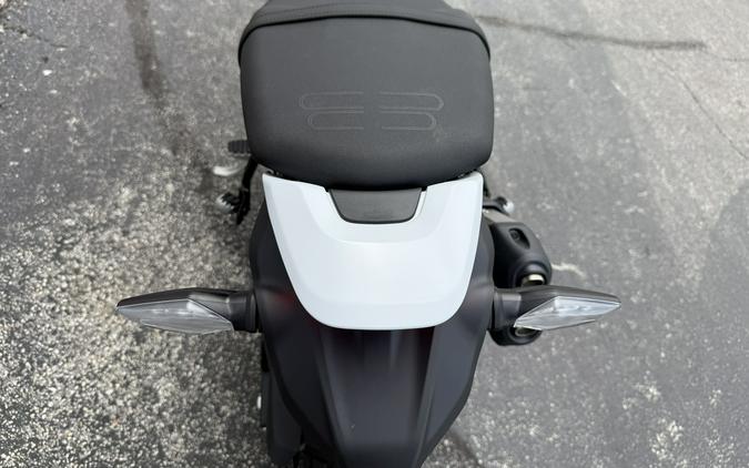 2027 Ducati DesertX V2 Matte Star White Silk - 001984