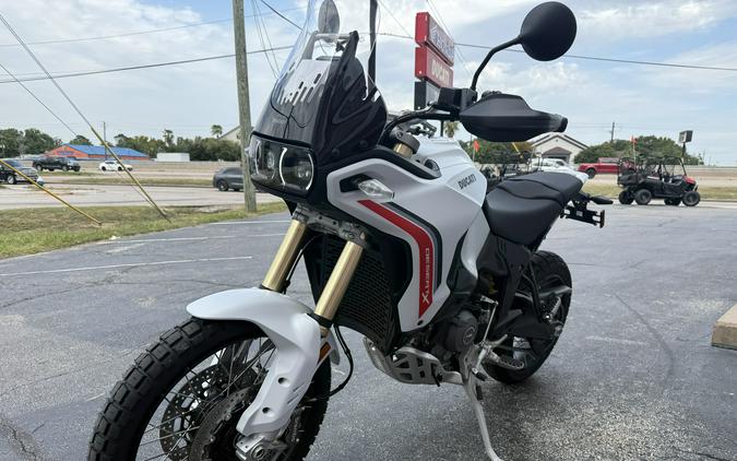 2027 Ducati DesertX V2 Matte Star White Silk - 001984
