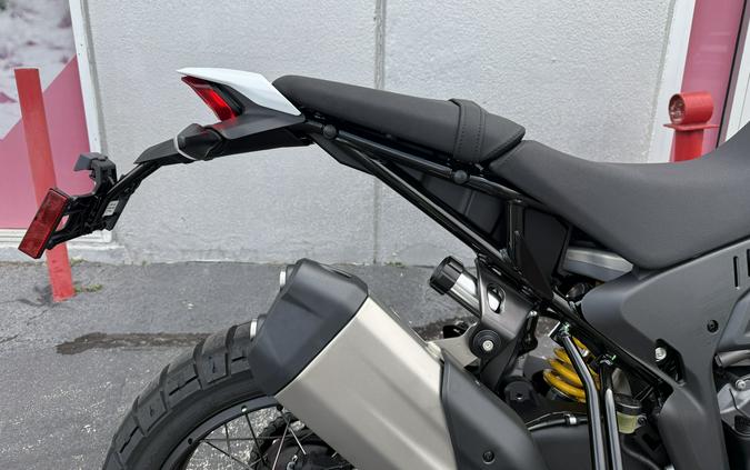 2027 Ducati DesertX V2 Matte Star White Silk - 001984