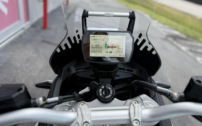 2027 Ducati DesertX V2 Matte Star White Silk - 001984