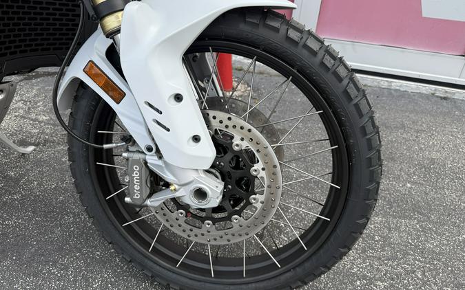 2027 Ducati DesertX V2 Matte Star White Silk - 001984